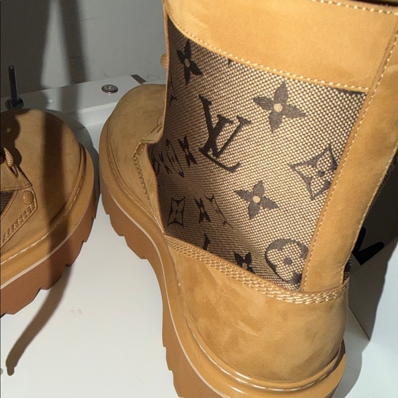 Louis Vuitton Tan and Brown Men's Boots - Picture 10 of 11